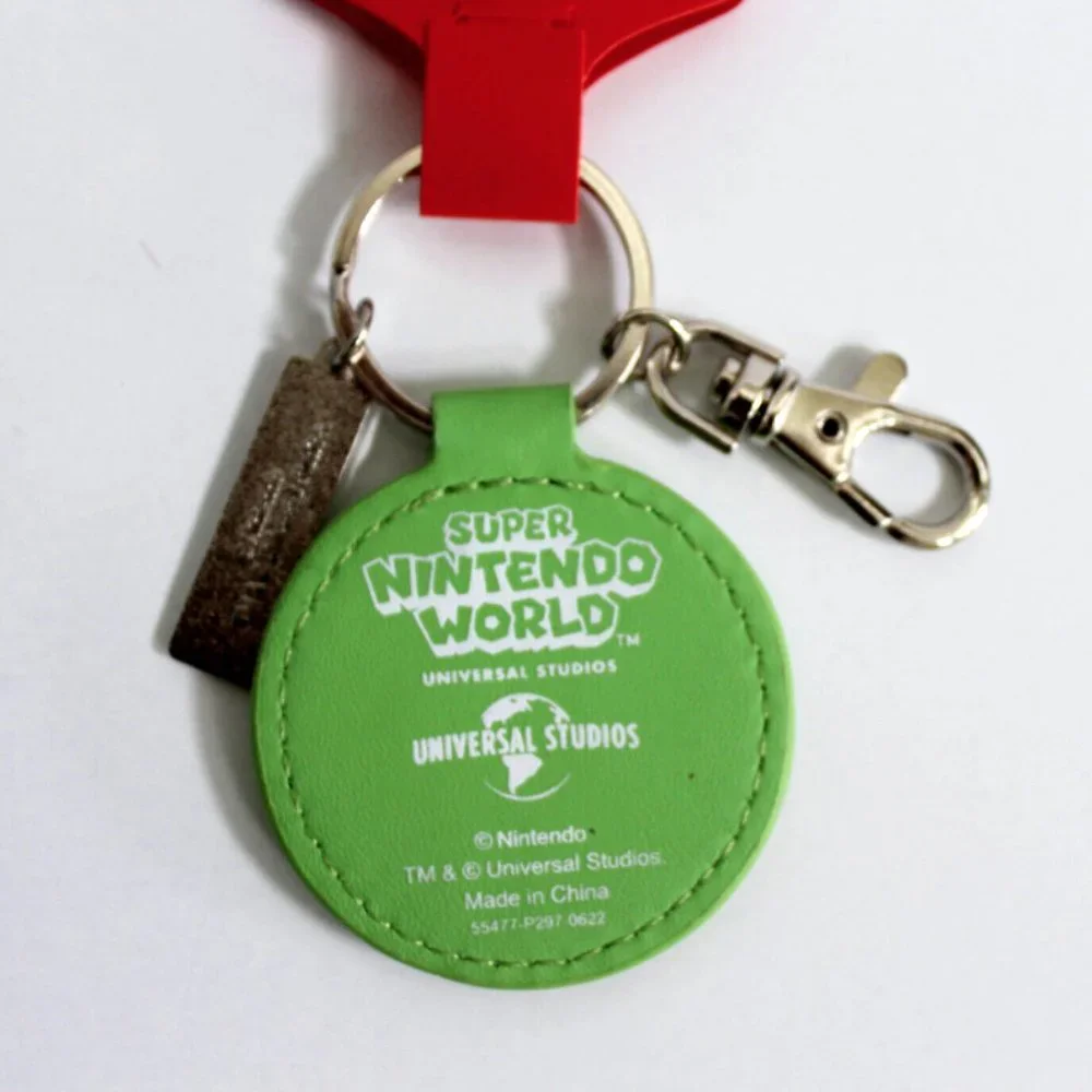 Universal Studios Super Nintendo World Mario Kart Yoshi Keychain Keyring